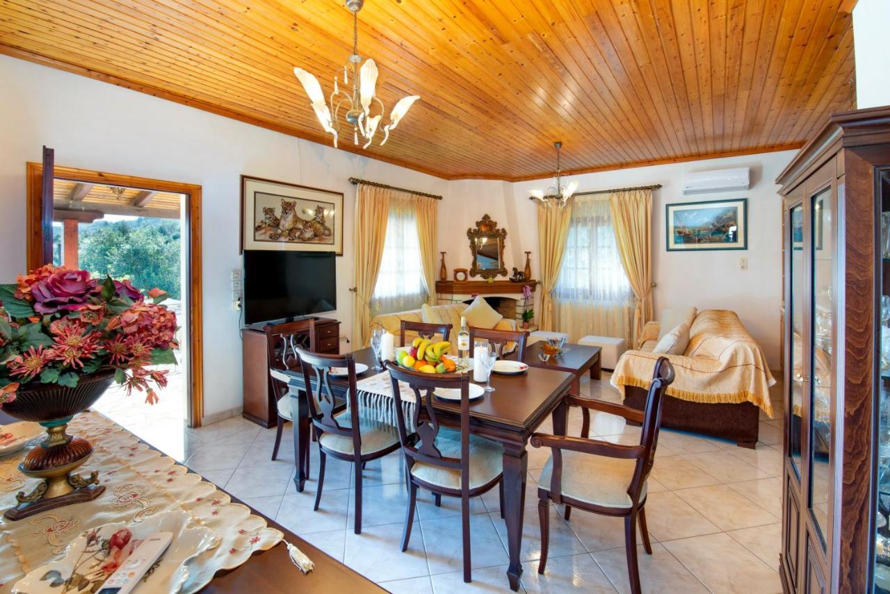 Apartment Evelina House